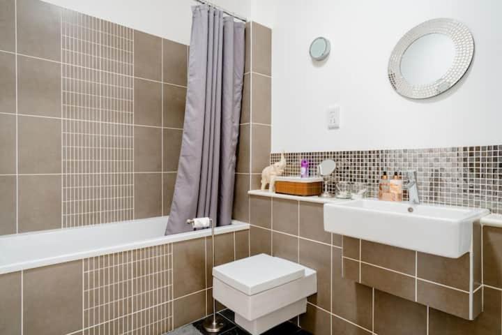 Roselands B&B Henley On Thames Duffield Bagian luar foto